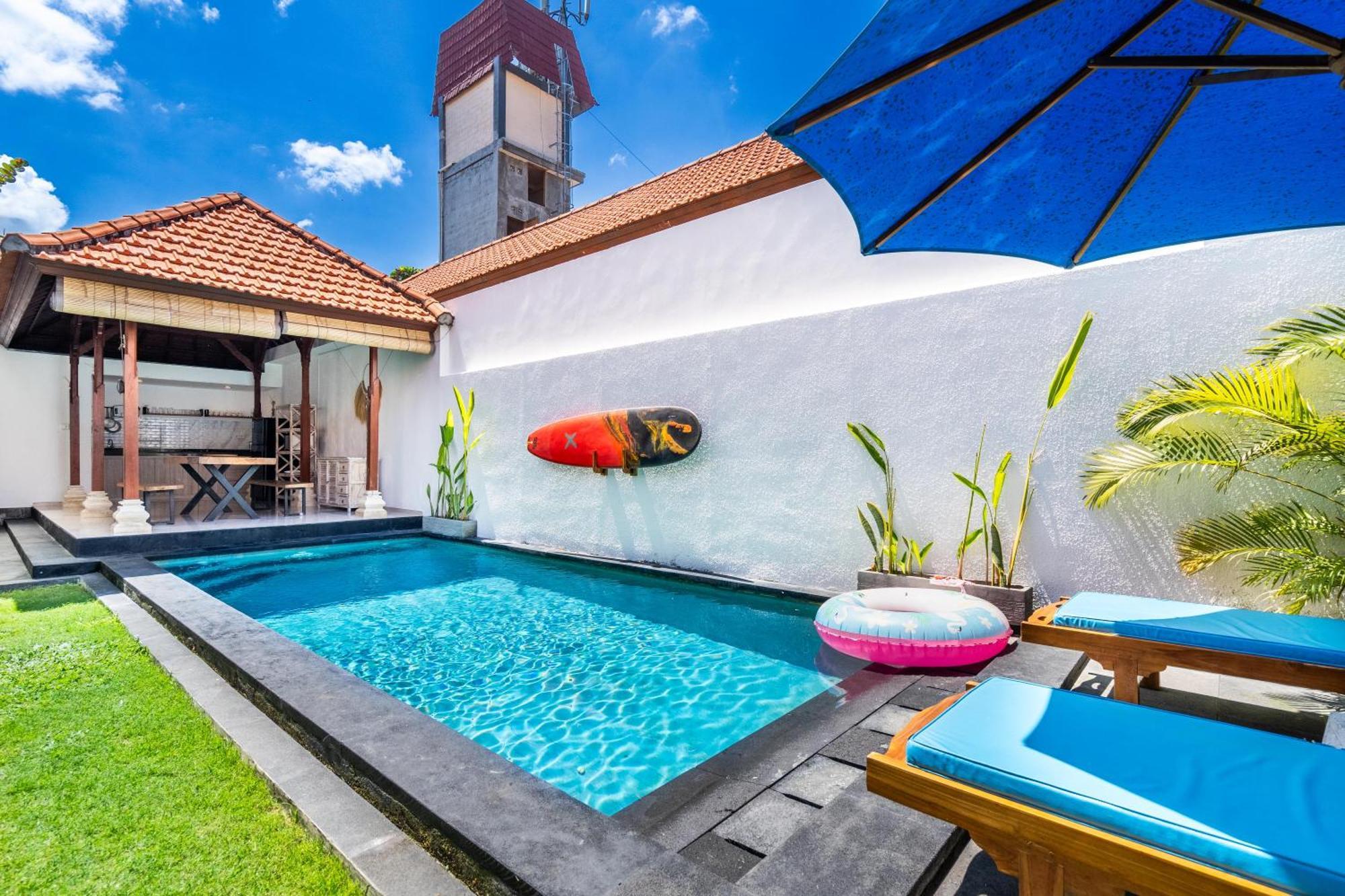 4-Bedroom Pool Villa Near Seminyak Center 外观 照片